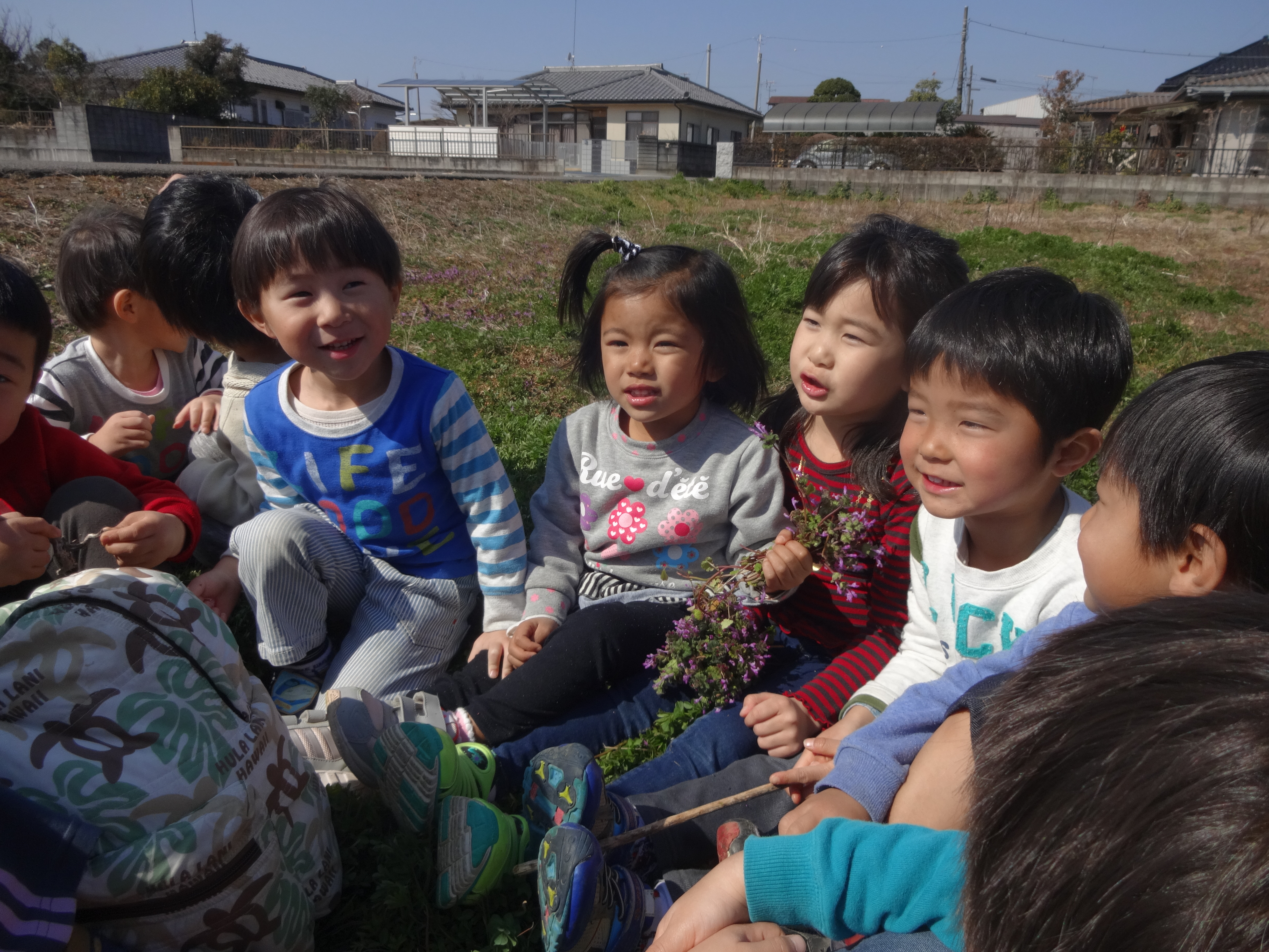 かぜぐみ　春さがしのおさんぽ