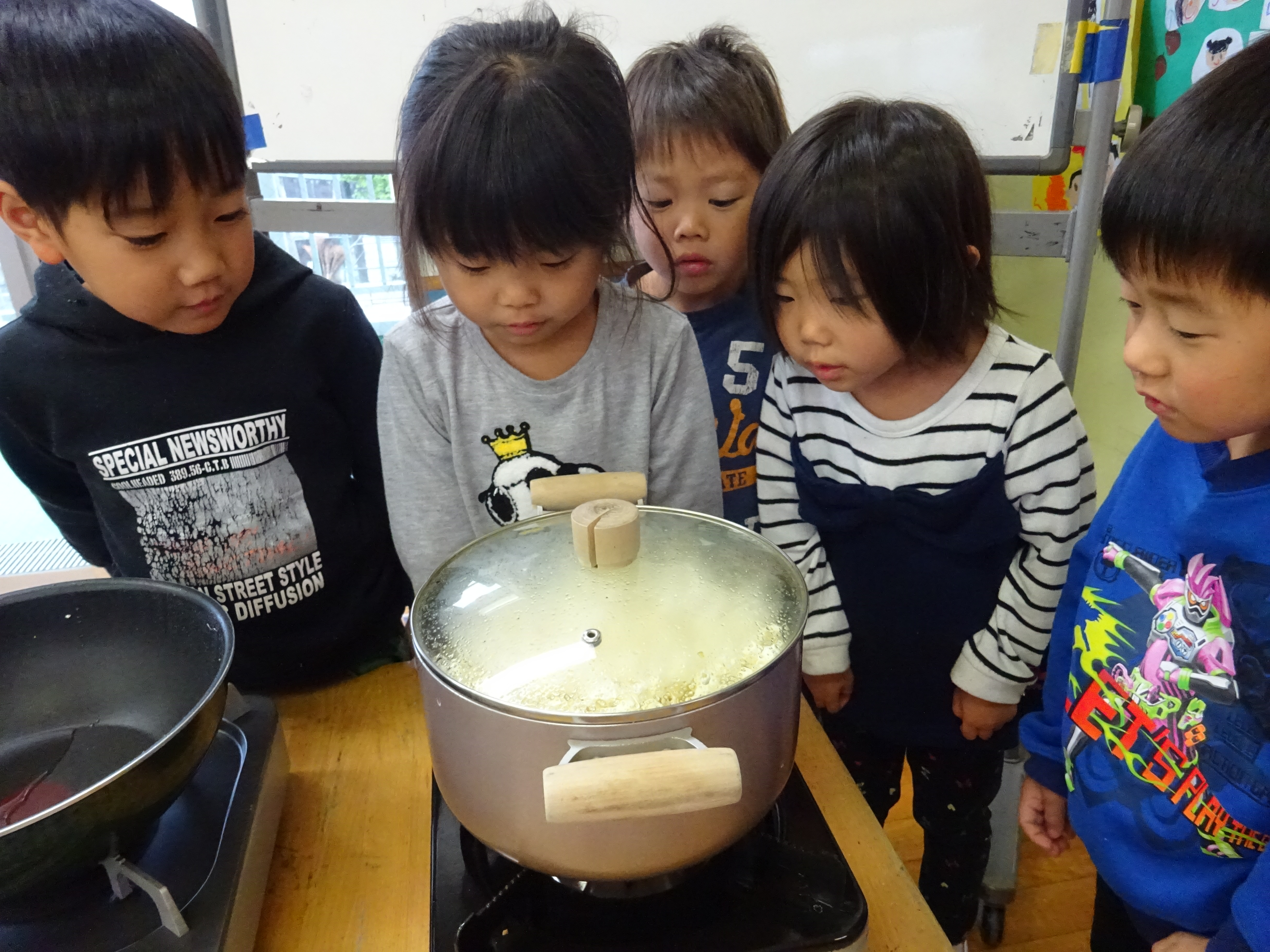 たいようぐみ＆つきぐみ
☆ポップコーンパーティー☆