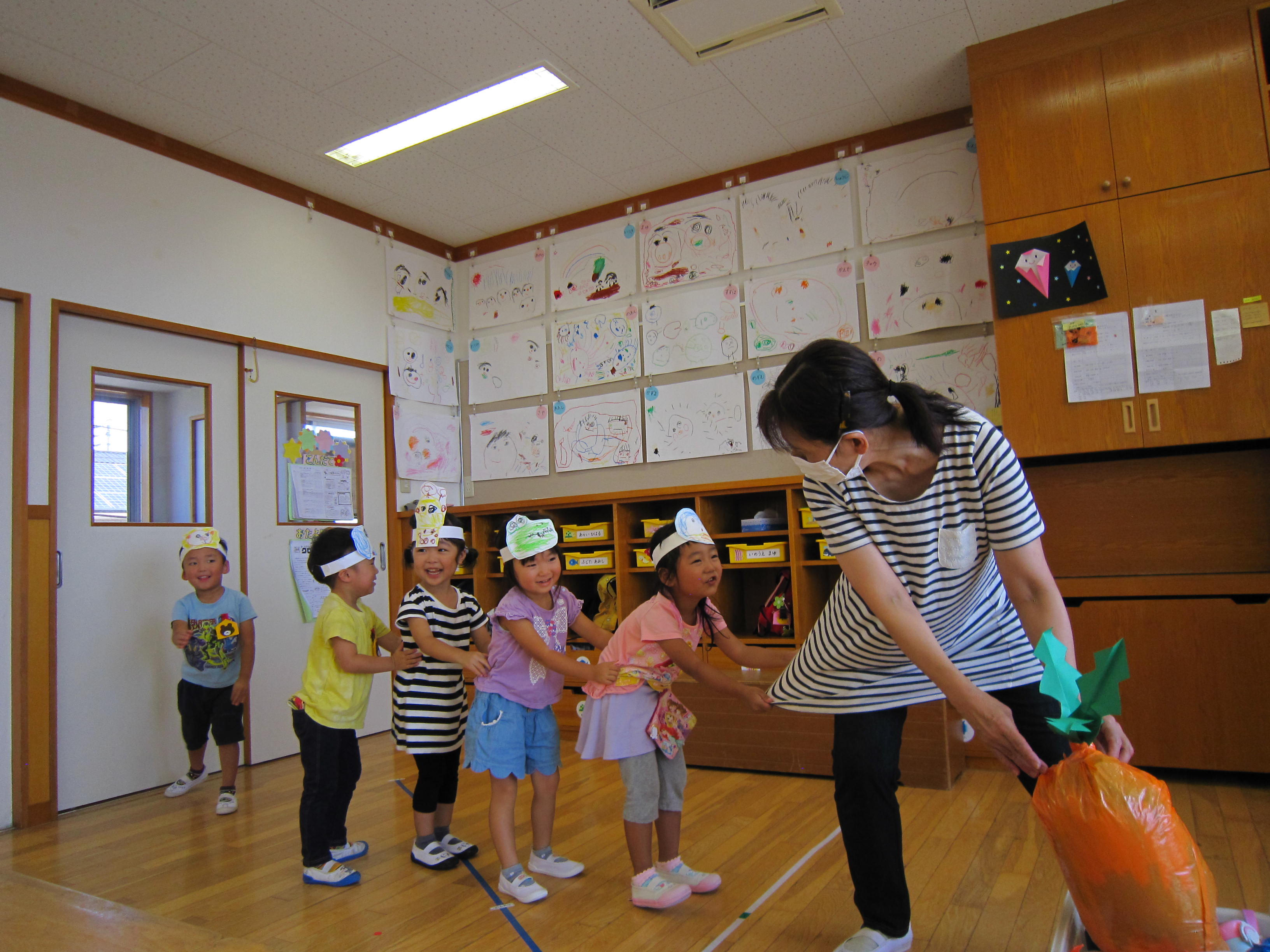 ★８，９月生まれ誕生会★かぜ・つき・たいよう