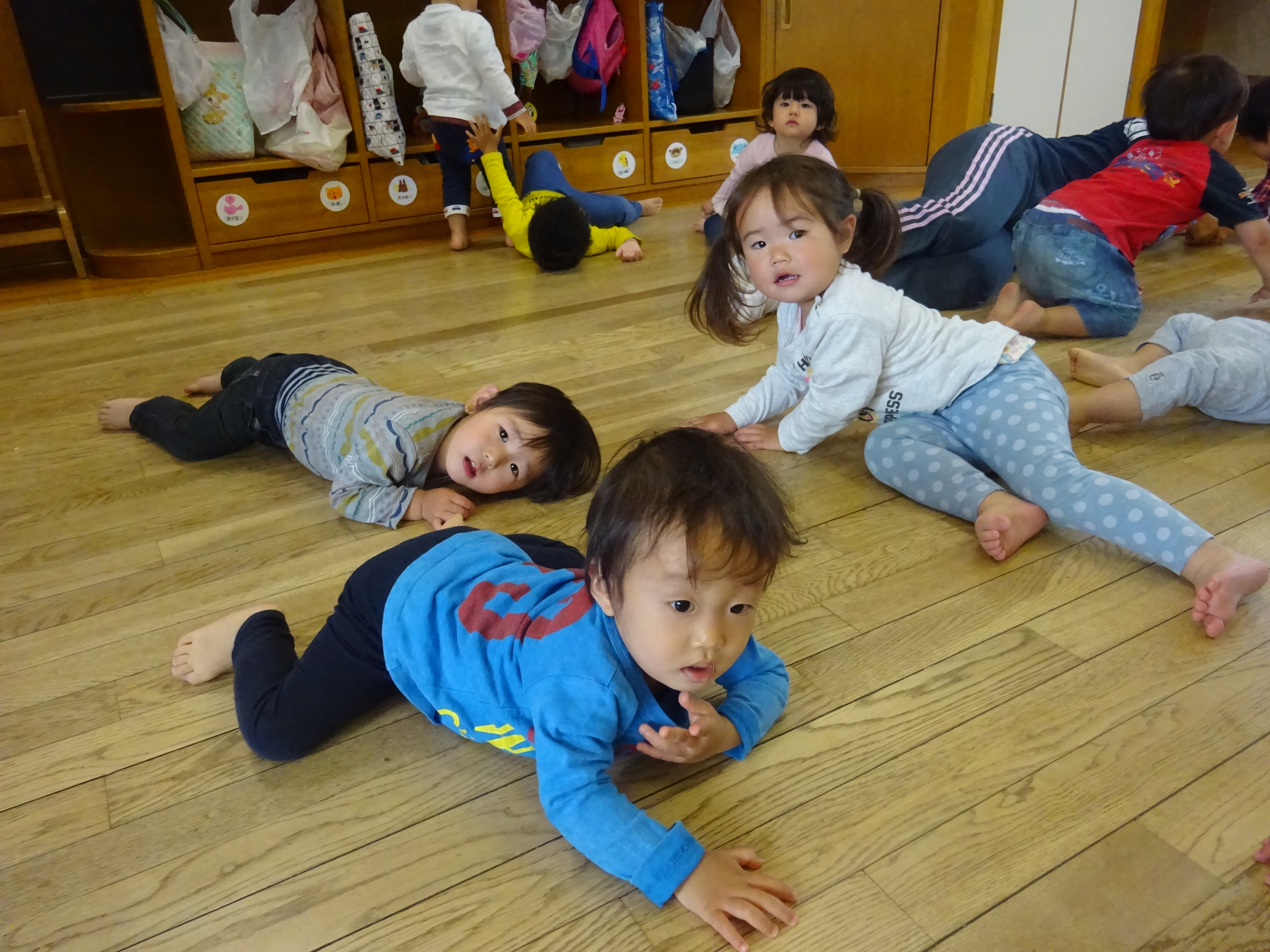 ひまわり・たんぽぽ　一緒に遊んだよ！